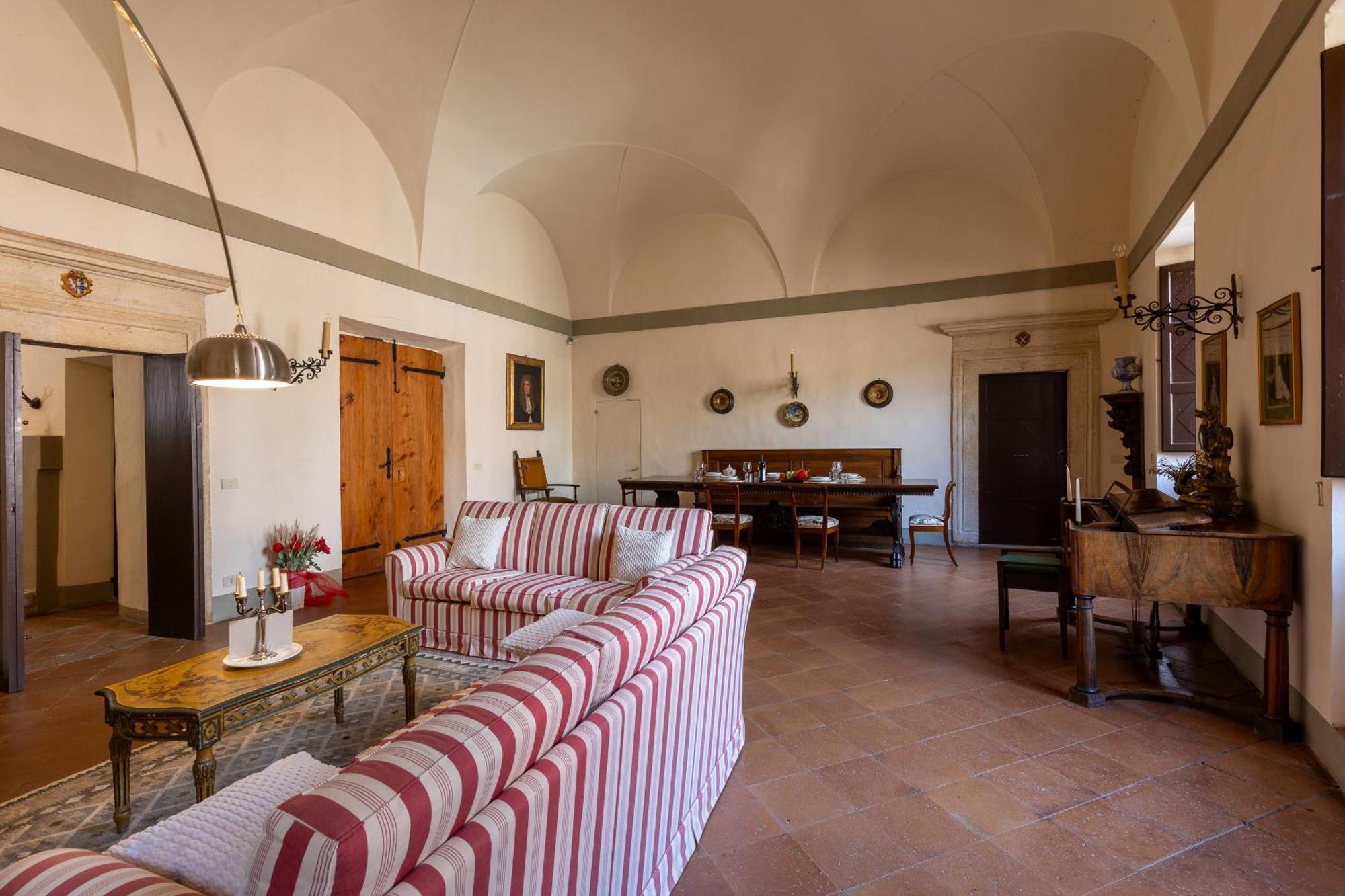 Palazzo Costanti - A 8 Minuti Dalle Terme Apartment San Quirico dʼOrcia Екстериор снимка