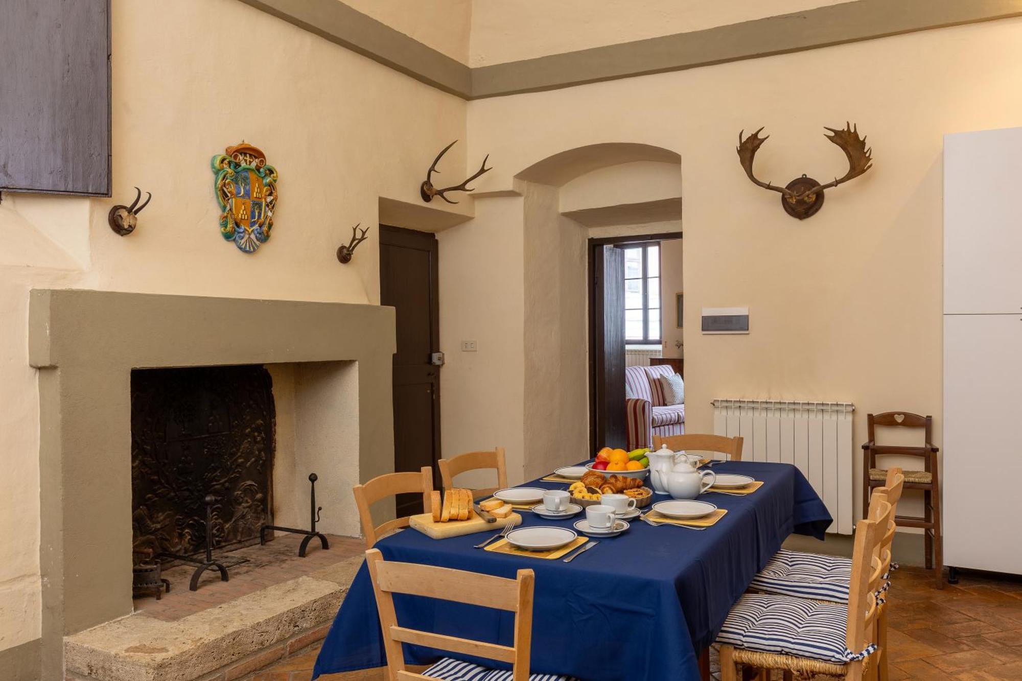 Palazzo Costanti - A 8 Minuti Dalle Terme Apartment San Quirico dʼOrcia Екстериор снимка