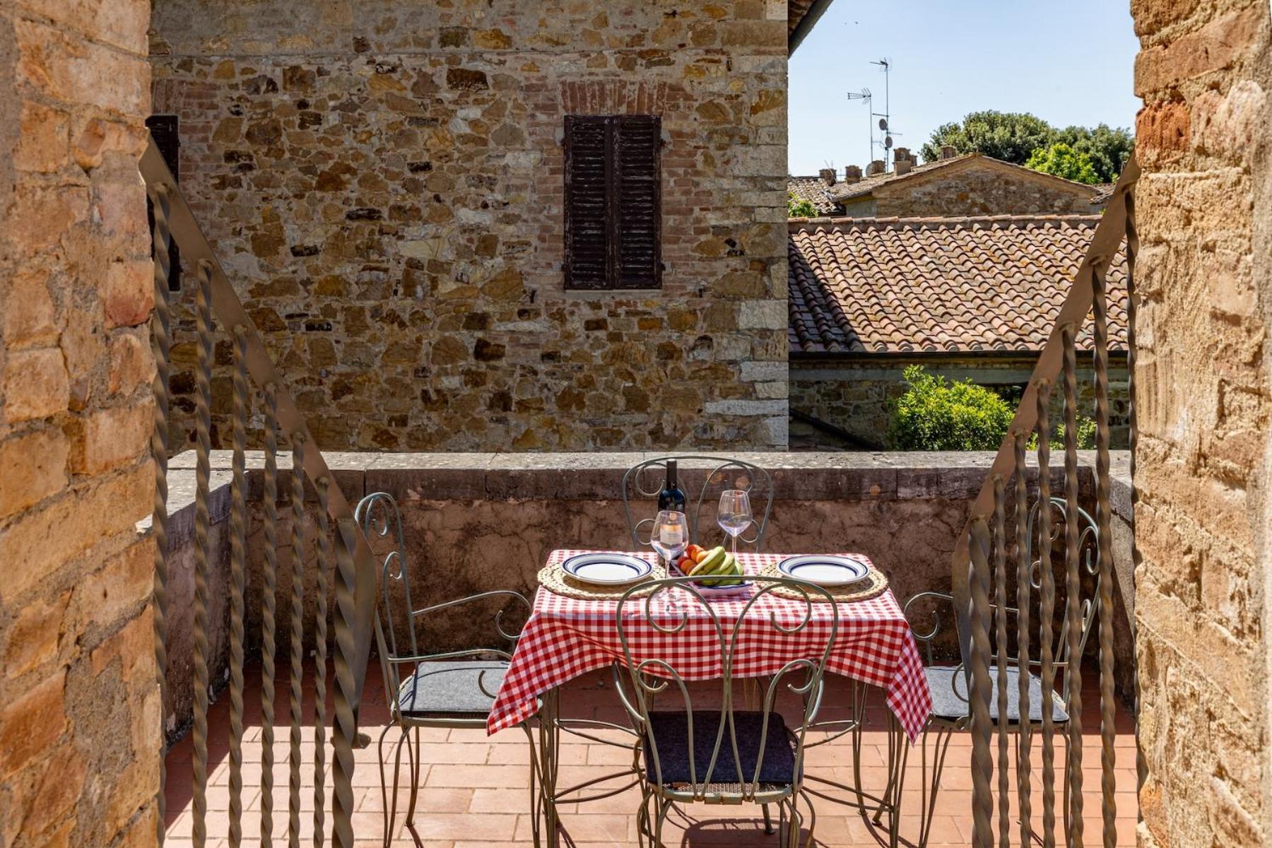 Palazzo Costanti - A 8 Minuti Dalle Terme Apartment San Quirico dʼOrcia Екстериор снимка